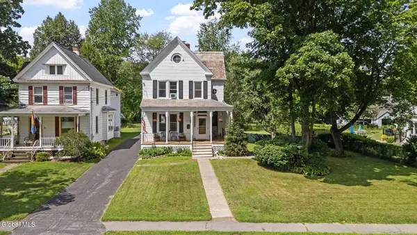 23 Elsmere Avenue, Bethlehem, NY 12054