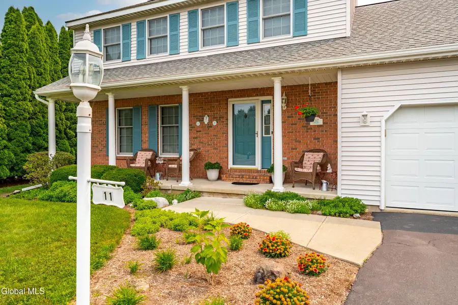 11 Fiore Circle, Colonie, NY 12110 - #3