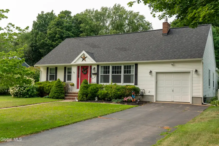 27 Pershing Road, Queensbury, NY 12804 - #2