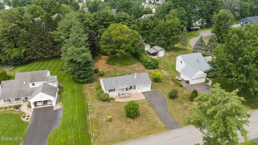 2019 Debutante Manor, Guilderland, NY 12203 - #3