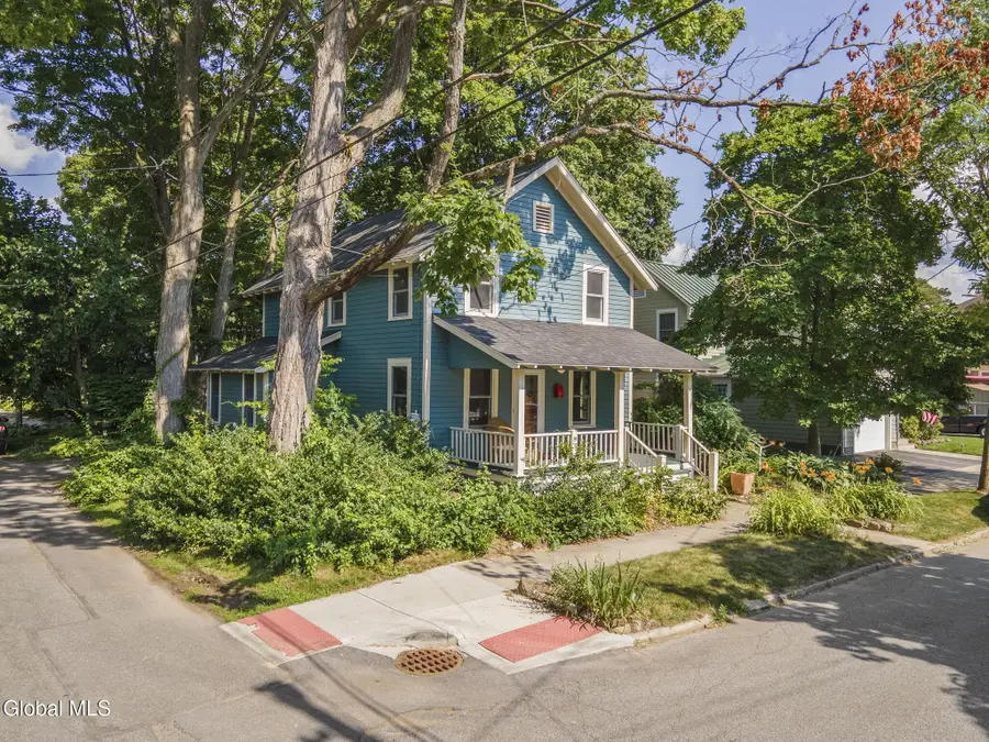 6 Pinewood Avenue, Saratoga Springs, NY 12866 - #2