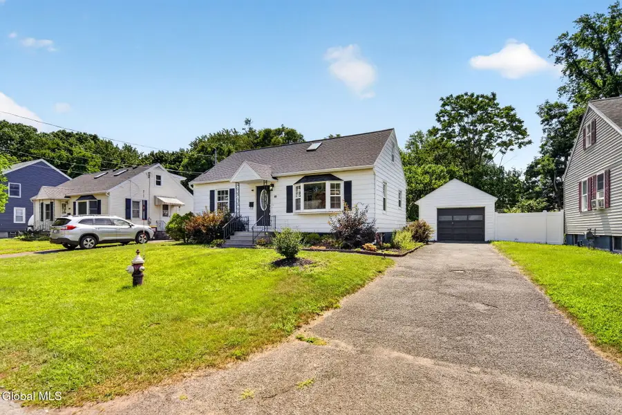 11 Old Myers Drive, Colonie, NY 12205 - #2