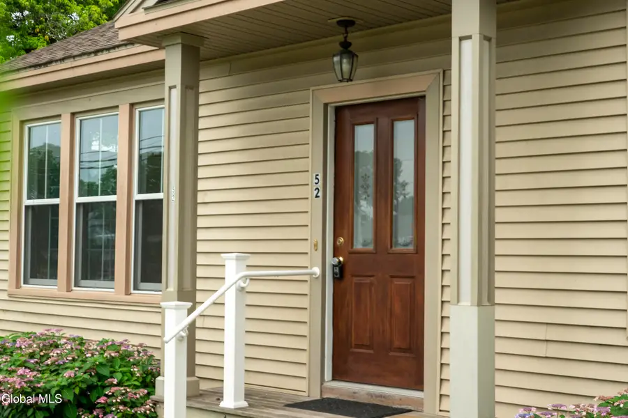 52 Mitchell Street, Saratoga Springs, NY 12866 - #3