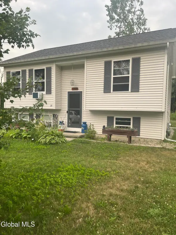 27 Margaret Street, Hudson Falls, NY 12839