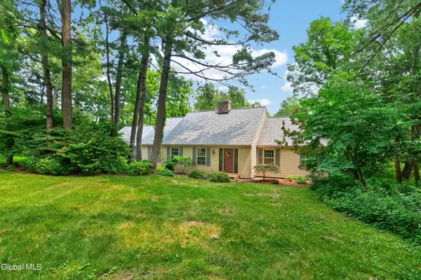 218 Swift Road, Voorheesville, NY 12186