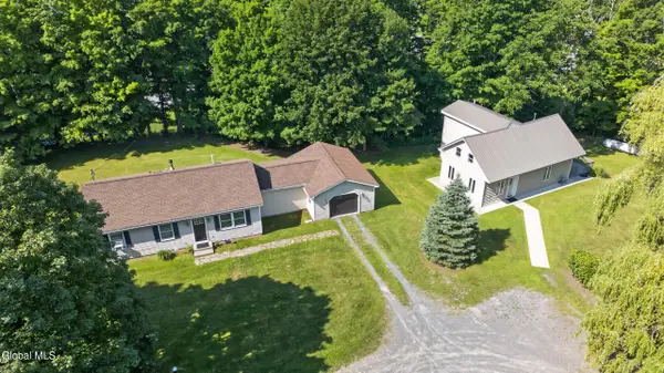 17-19 Teal Road, Sand Lake, NY 12018