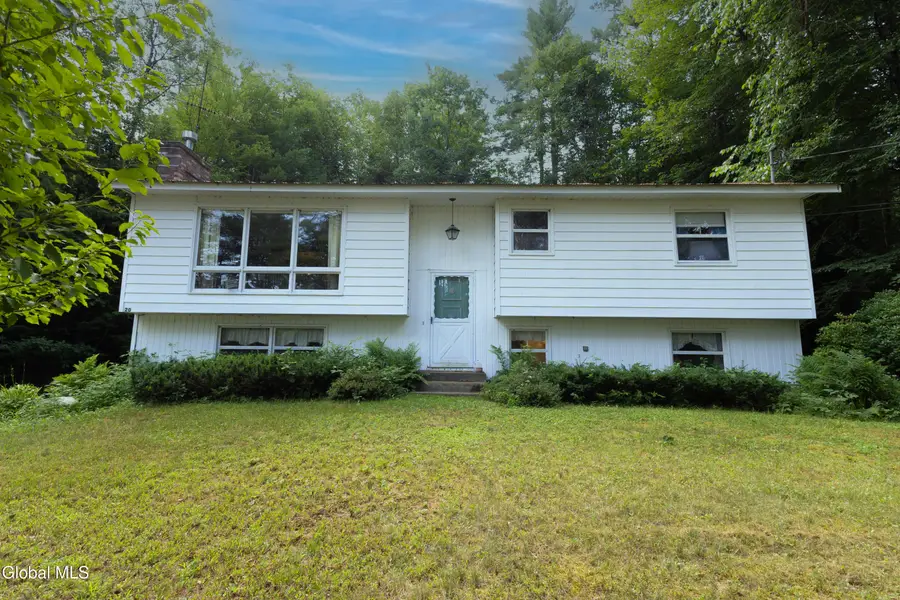 20 Vetter Avenue, Chestertown, NY 12817 - #2
