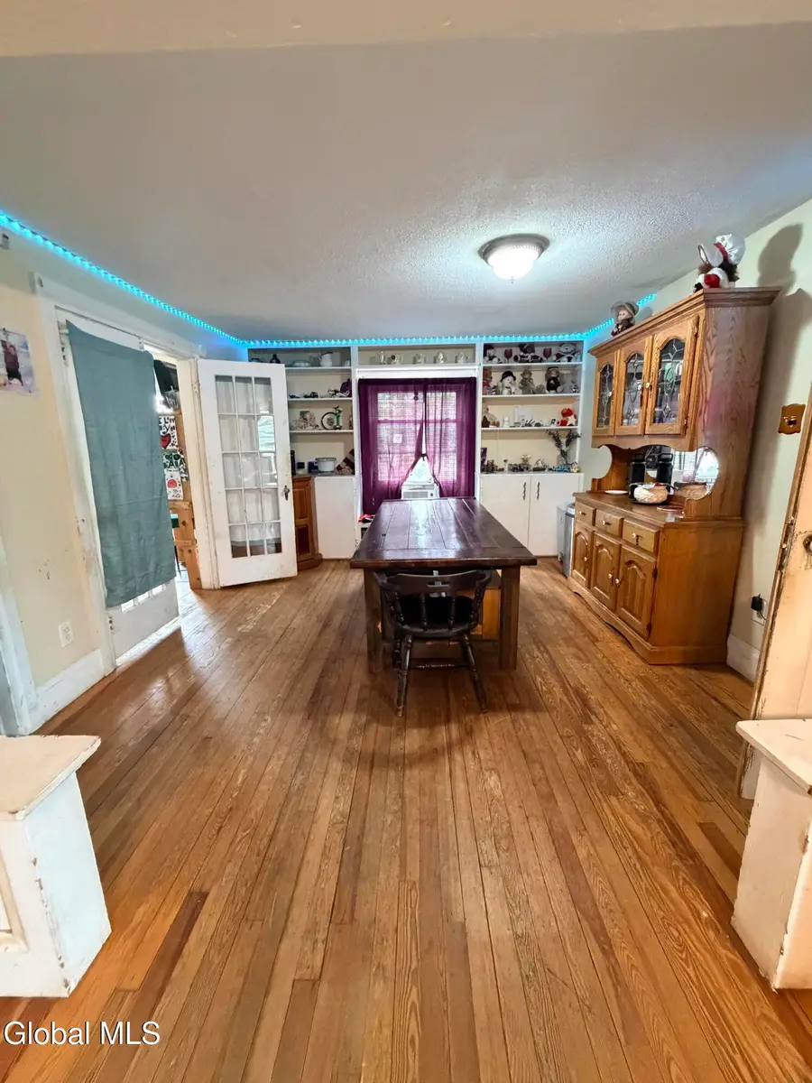 17 Garfield Street, Glens Falls, NY 12801 - #3