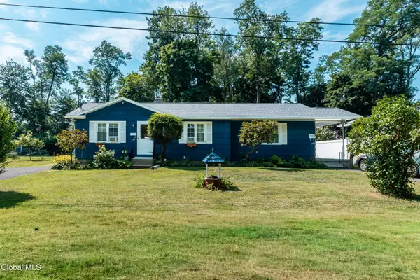 330-332 Madison East, East Greenbush, NY 12144