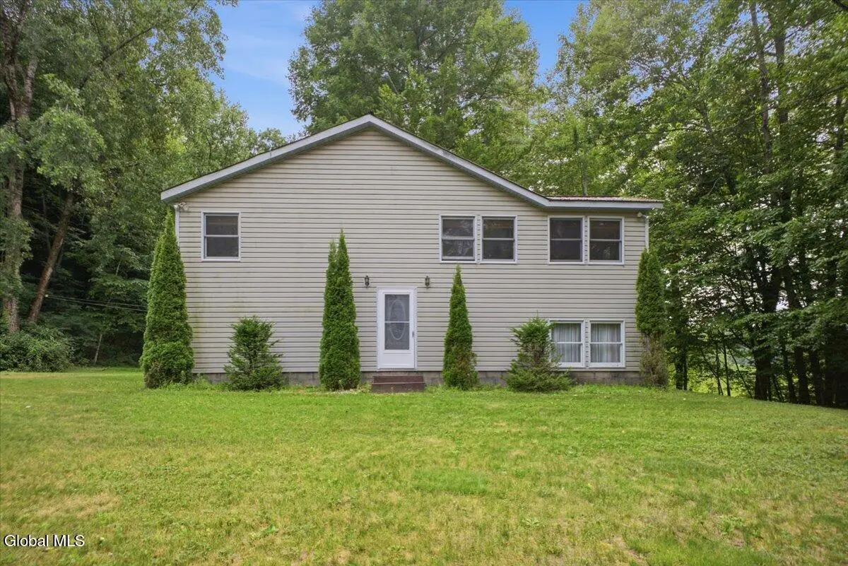 28 Campney Lane, Fort Ann, NY 12827 - #1