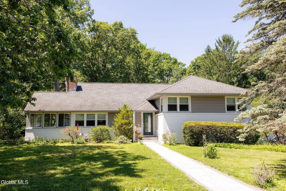 1241 Ruffner Road, Niskayuna, NY 12309 - #1