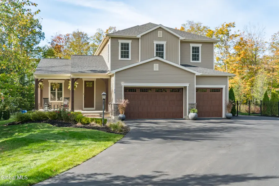 28 Tourtise Drive, Halfmoon, NY 12118 - #2