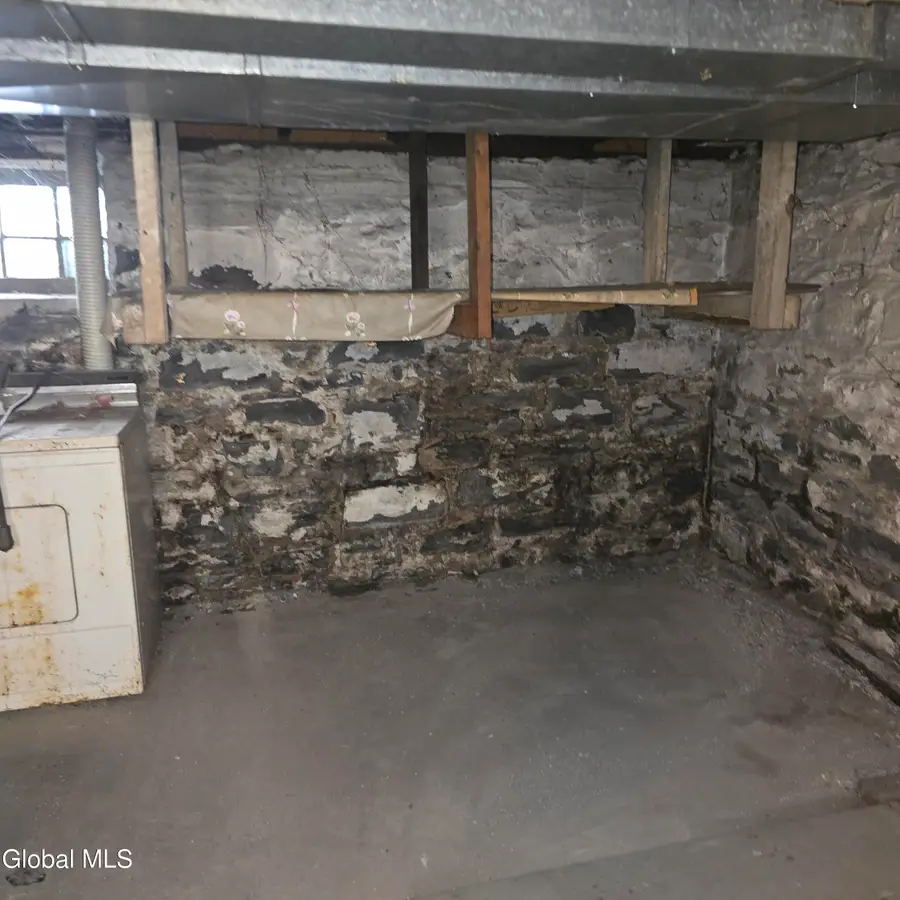 627 Nott Street, Schenectady, NY 12308 - #2