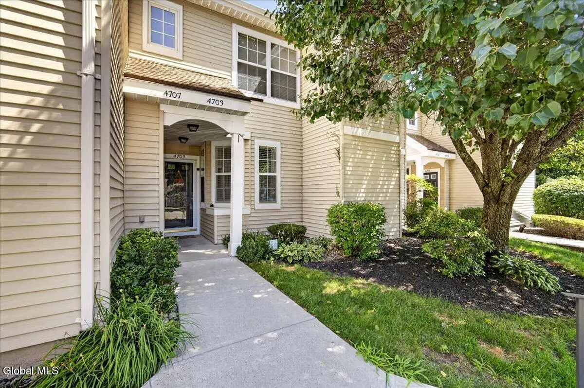 4703 S Foxwood Drive, Clifton Park, NY 12065 - #1