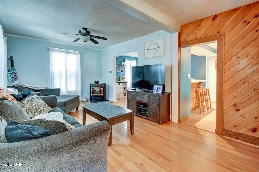 7 Saratoga Boulevard, Gloversville, NY 12078 - #3