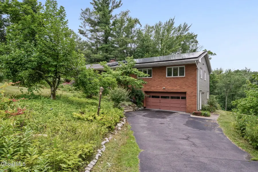 66 S Van Leuvan Drive, Rensselaer, NY 12144 - #3