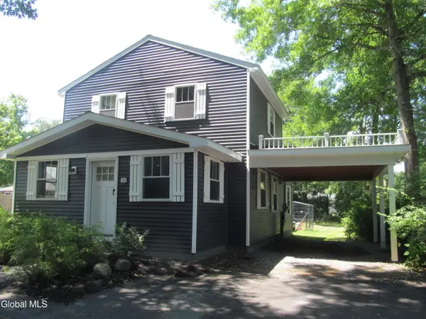 18 Valleyview Avenue, Rotterdam, NY 12306