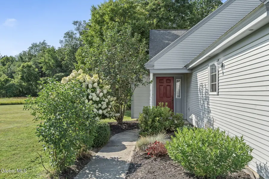 49 Gilbert Street #APT 2D, Cambridge, NY 12816 - #2