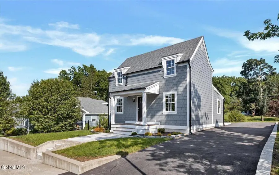3 Milo Street, Greenport, NY 12534 - #2