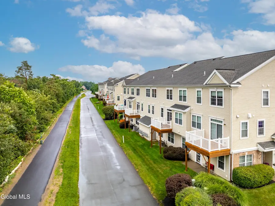 5206 Admirals Walk Drive, Cohoes, NY 12047 - #3