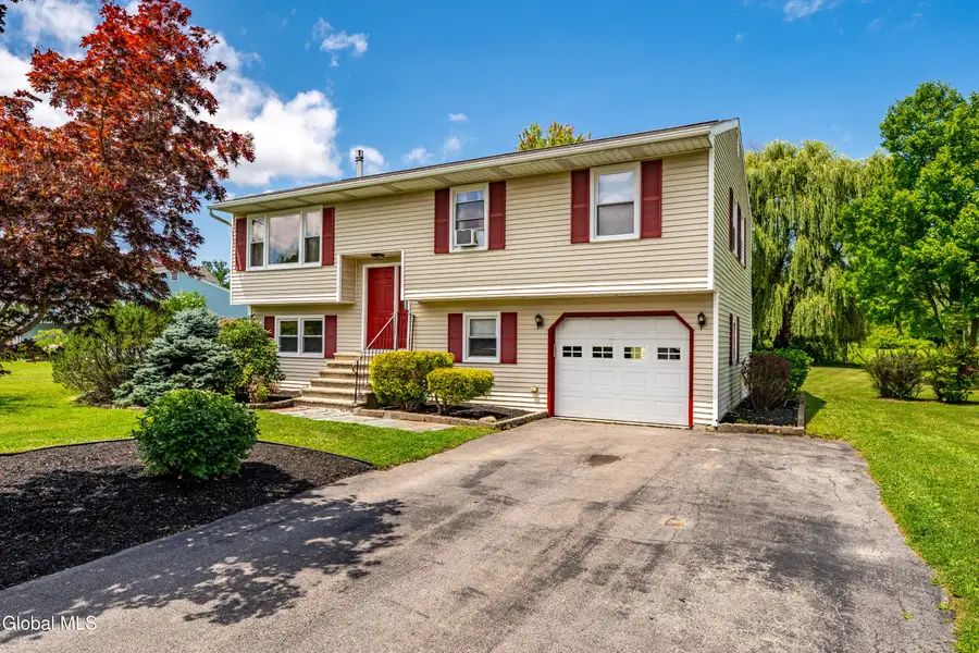 5 Suncrest Drive, Waterford, NY 12188 - #2