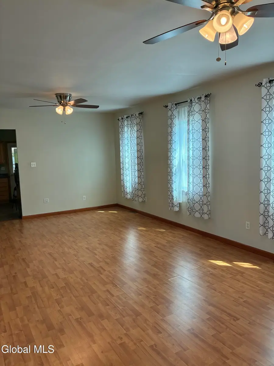 3206 Phillip Street, Rotterdam, NY 12306 - #3
