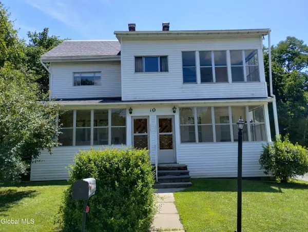 10 Jackson Street, Hoosick Falls, NY 12090