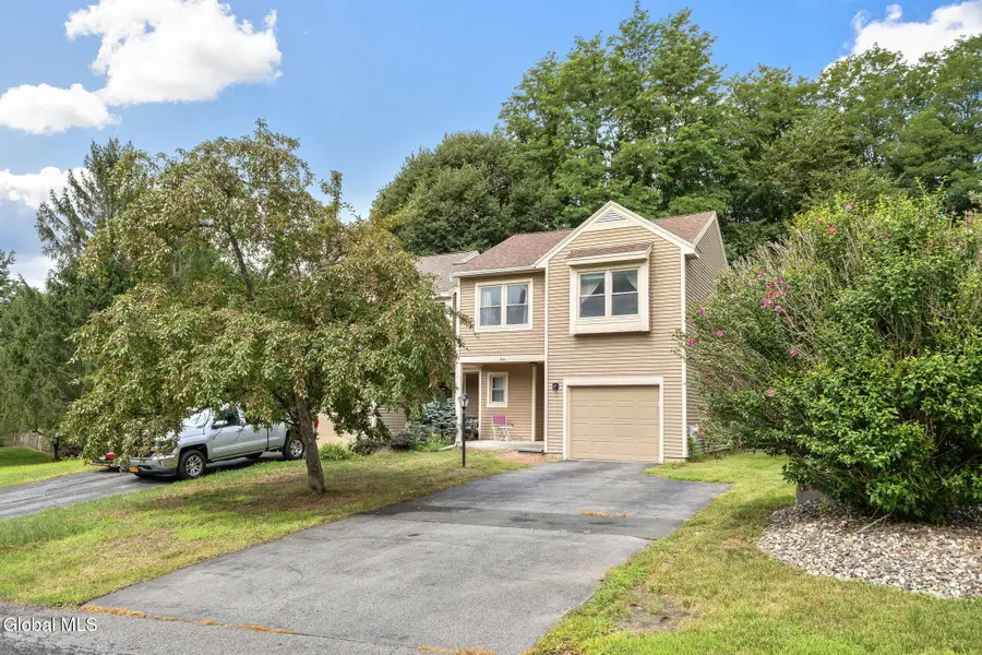 214 Walnut Lane, Slingerlands, NY 12159 - #2
