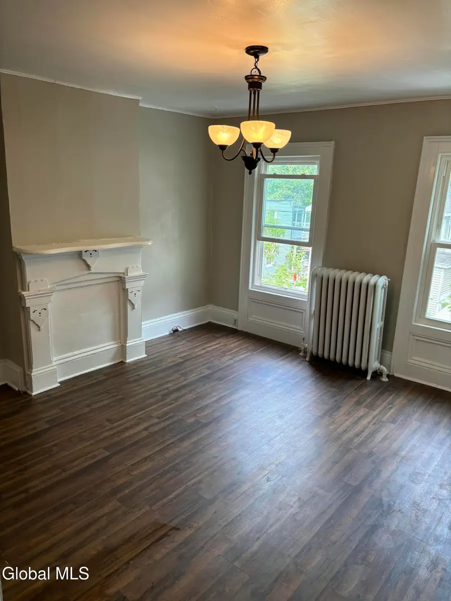 19 Defreest Avenue, Troy, NY 12180 - #2