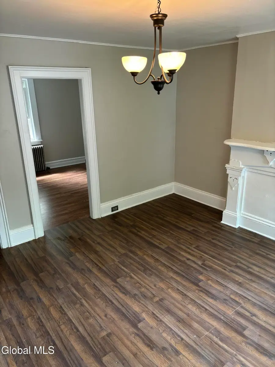 19 Defreest Avenue, Troy, NY 12180 - #3