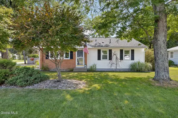 136 Kenwood Avenue, Bethlehem, NY 12054