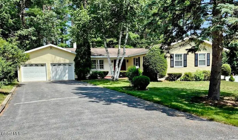 10 Helen Drive, Queensbury, NY 12804 - #1