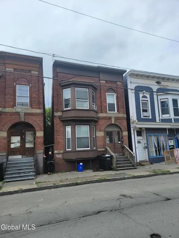 3365 6th Avenue, Troy, NY 12180