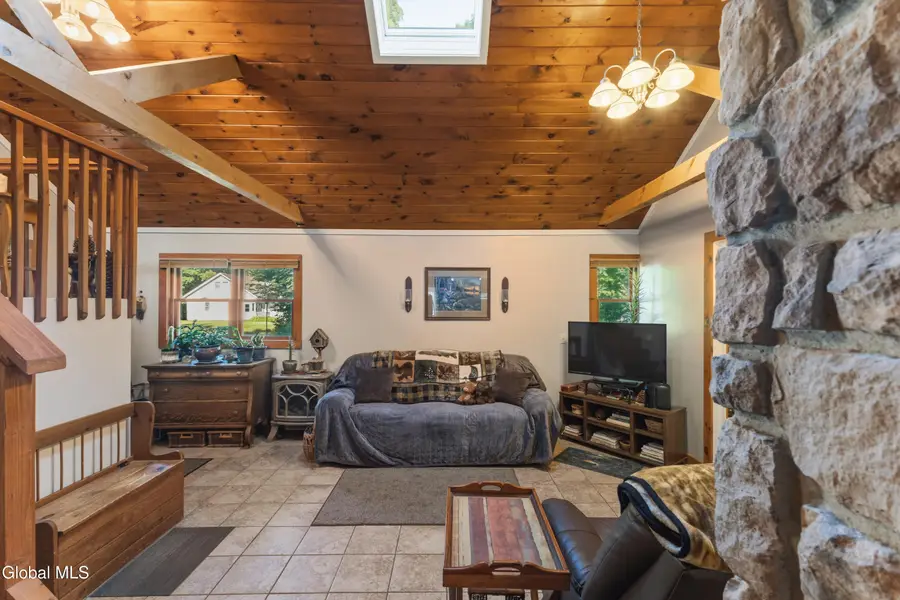 1 Shovahs Way, Fort Ann, NY 12827 - #3