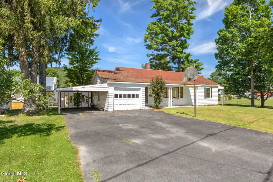25 E Quaker Street, Granville, NY 12832 - #2