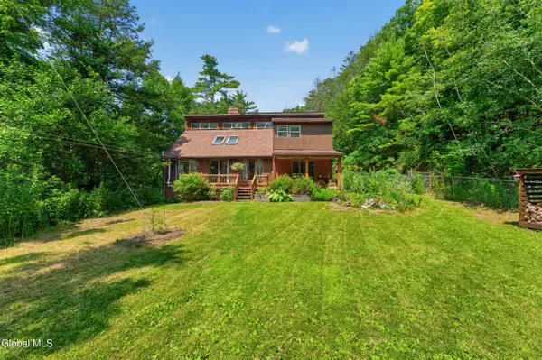 178 Blodgett Hill Road, Coeymans, NY 12046