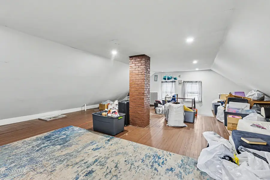 10 Arnold Avenue, Amsterdam, NY 12010 - #3