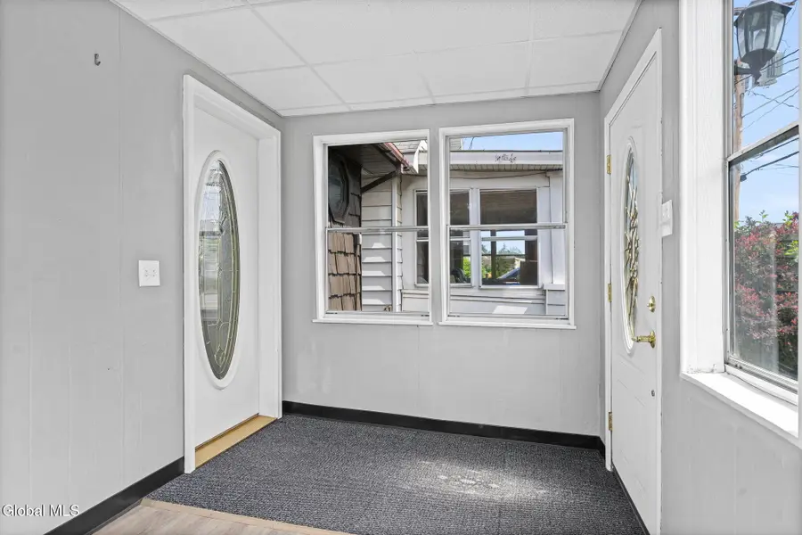 2639 Guilderland Avenue, Rotterdam, NY 12306 - #2