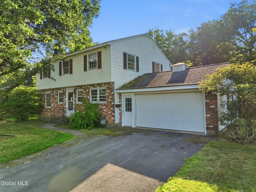98 W Saint Stephens Lane, Glenville, NY 12302 - #2