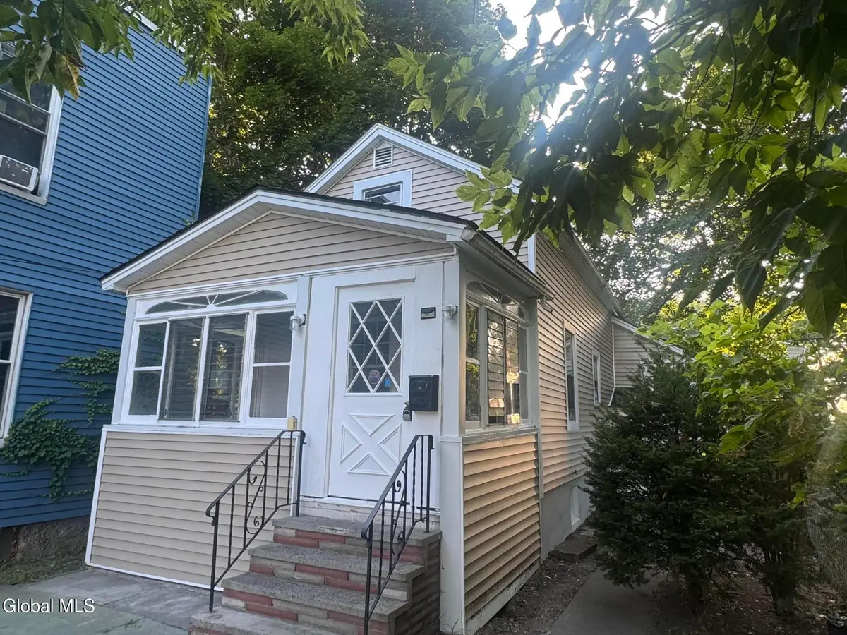 3034 7th Avenue, Troy, NY 12180 - #1