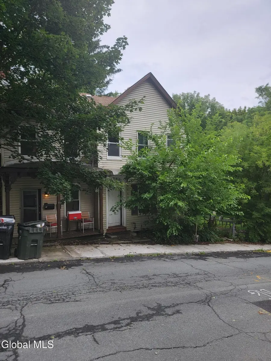 375 8th Street, Troy, NY 12180 - #2