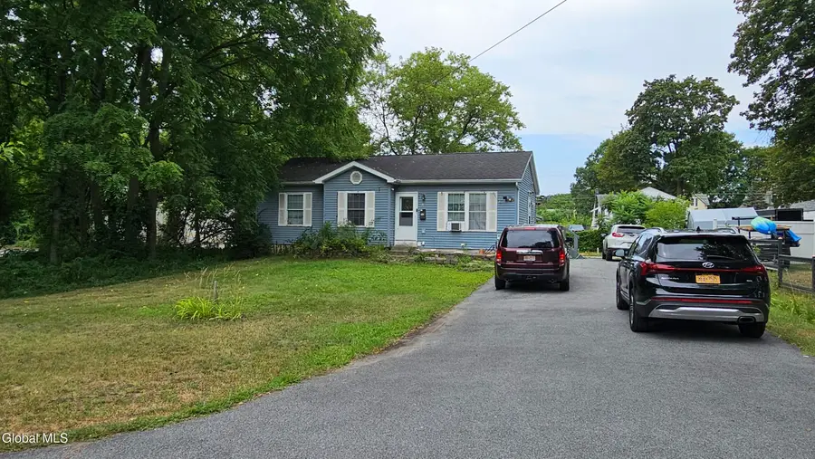 36 Peck Avenue, Glens Falls, NY 12801 - #2