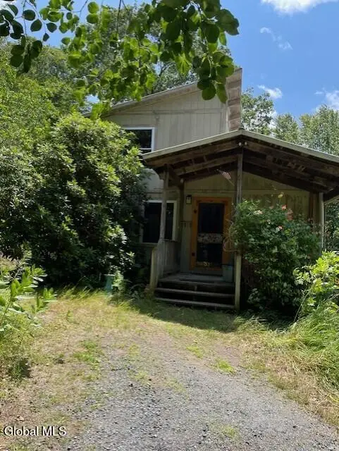 192 Fox Hill Road, Edinburg, NY 12134 - #2