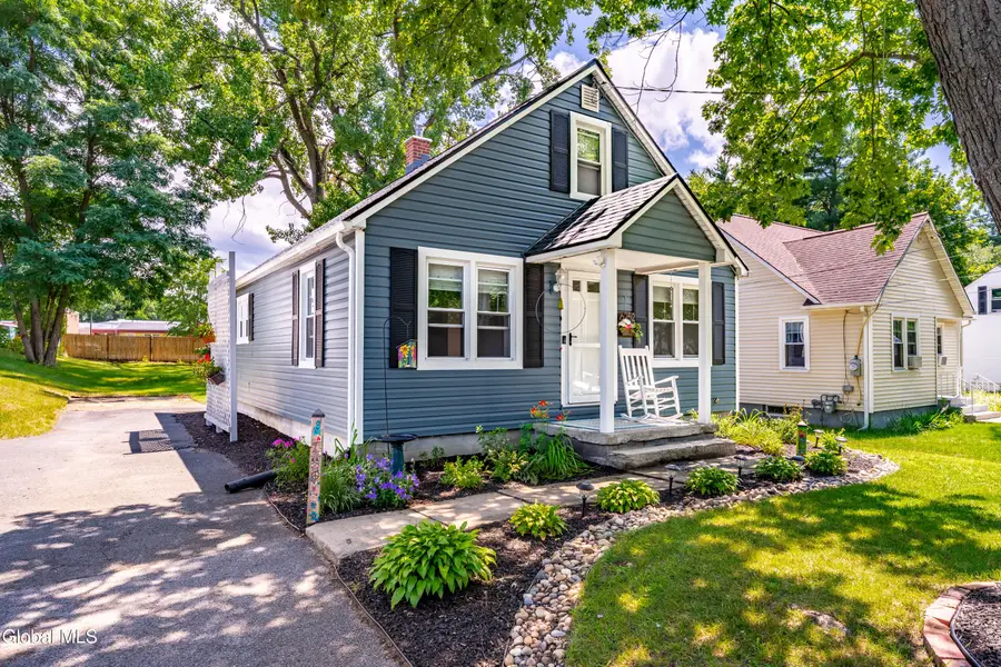 6252 Johnston Road, Westmere, NY 12203 - #2