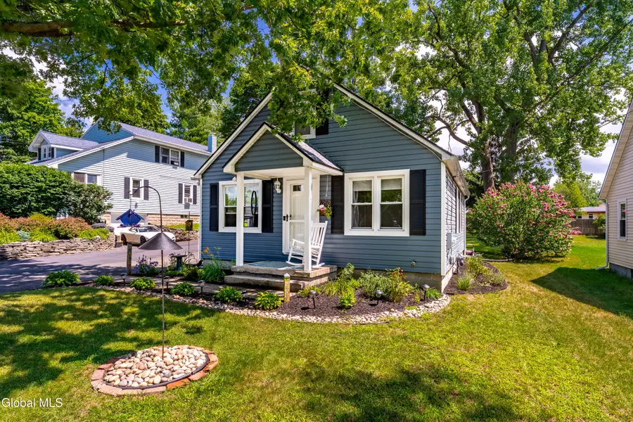 6252 Johnston Road, Westmere, NY 12203 - #3