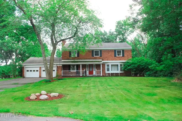 1015 Cheyenne Road, Glenville, NY 12302