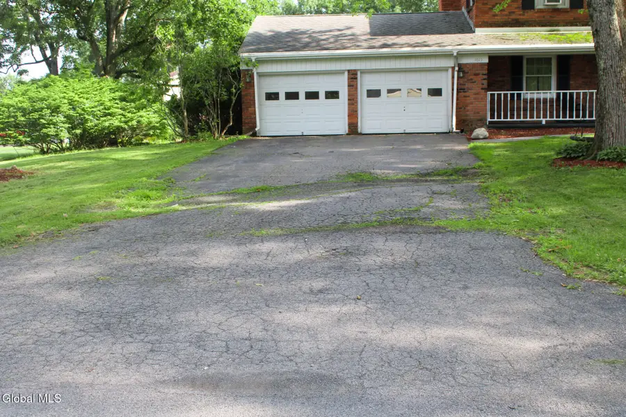 1015 Cheyenne Road, Glenville, NY 12302 - #3