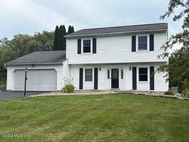 12 S Mallards Landing, Waterford, NY 12188 - #1