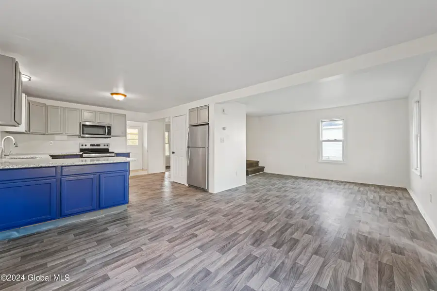 124 Cottage Street, Ravena, NY 12143 - #3