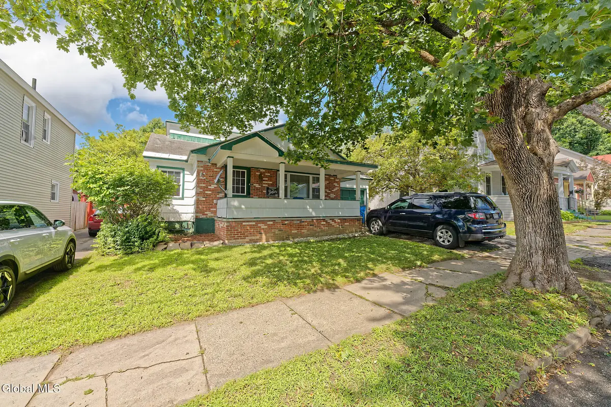 27 Lexington Avenue, Gloversville, NY 12078 - #1